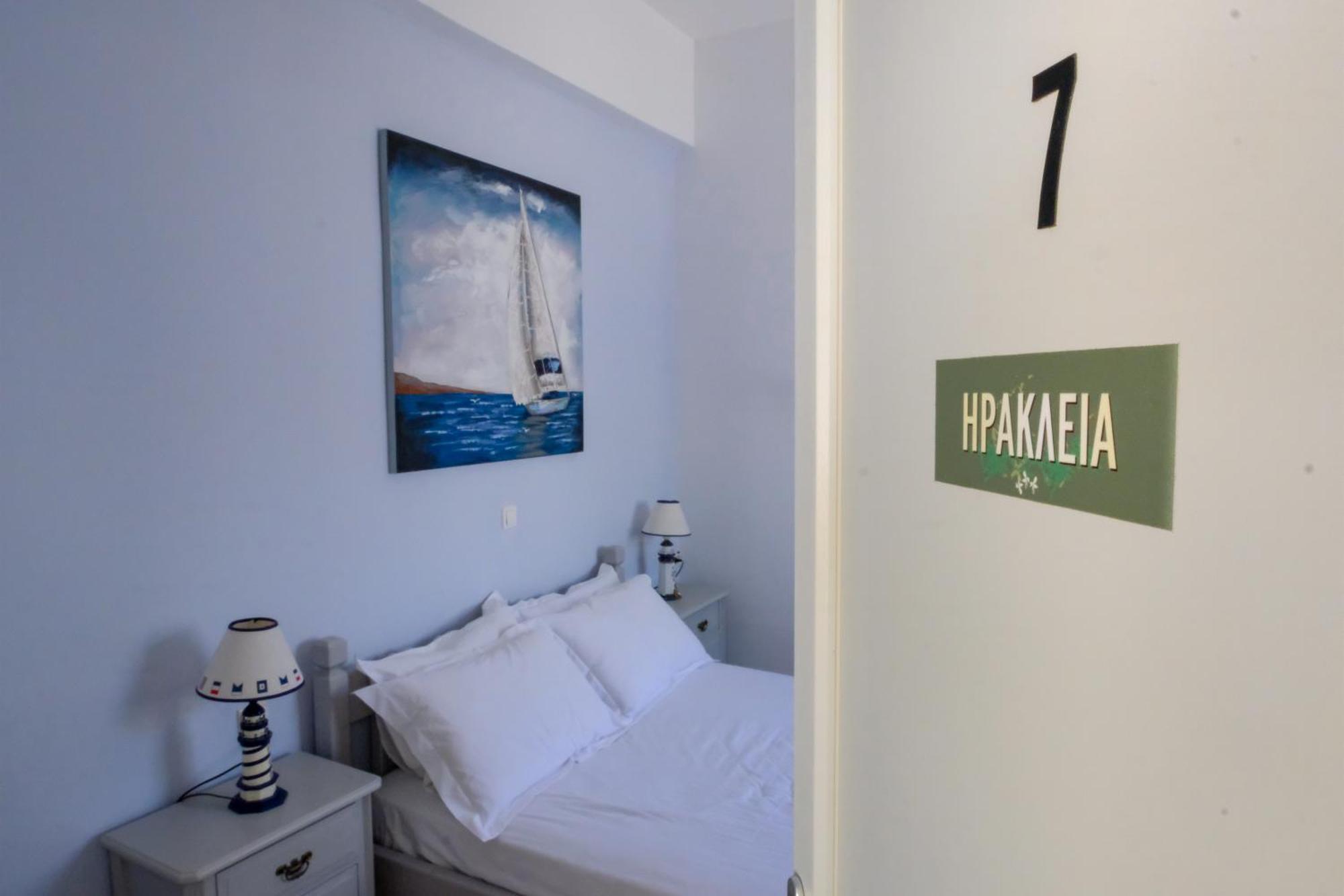 Giasemi Rooms Livadi  Exterior photo